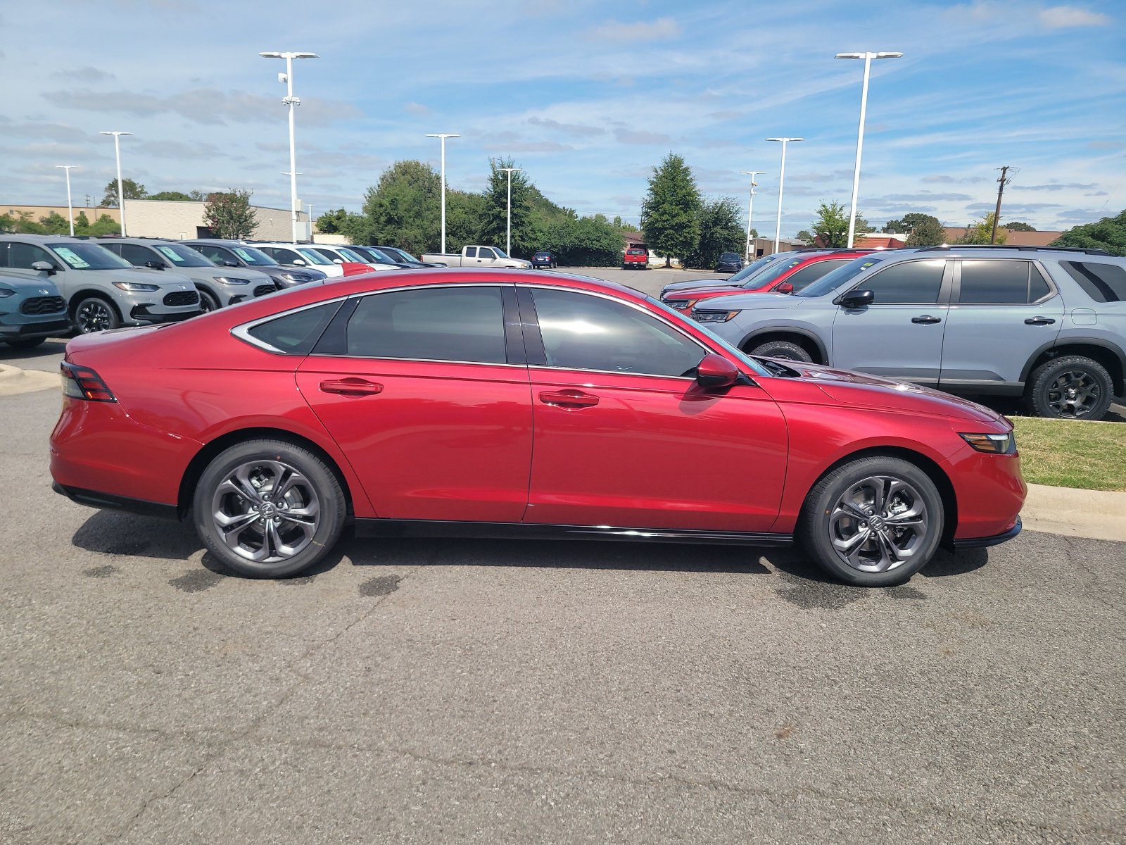 New 2026 Honda Accord EX-L image 2