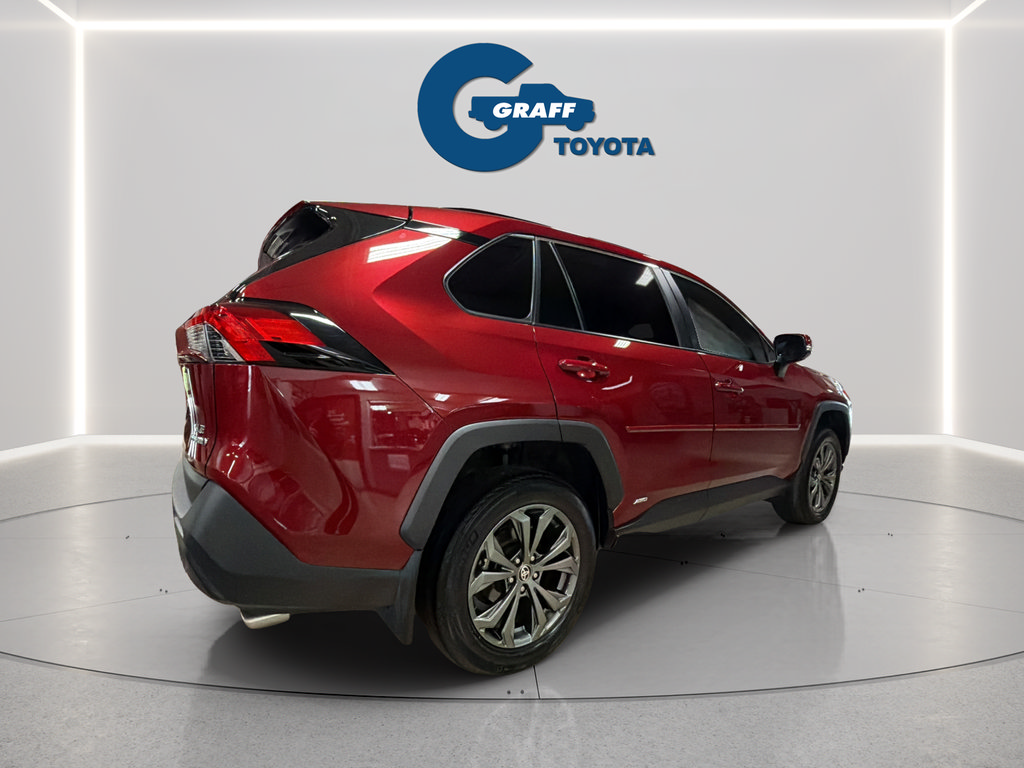 Used 2024 Toyota RAV4 XLE Premium w/ Weather Package AWD/4WD image 7