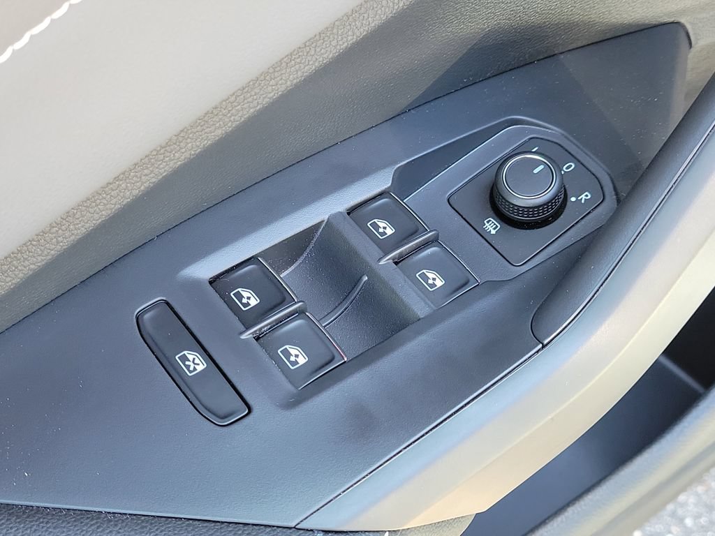 New 2026 Volkswagen Jetta SEL FWD image 14