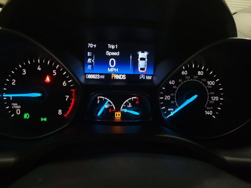 Used 2017 Ford Escape Titanium AWD/4WD image 23