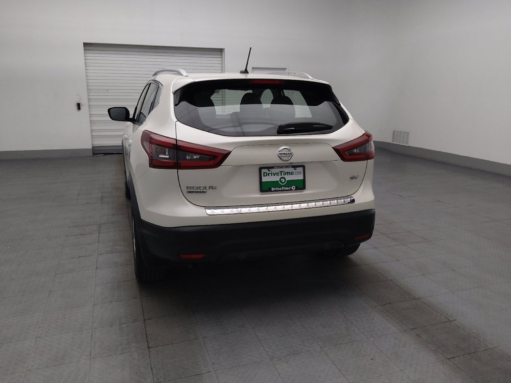 Used 2022 Nissan Rogue Sport SV FWD image 6