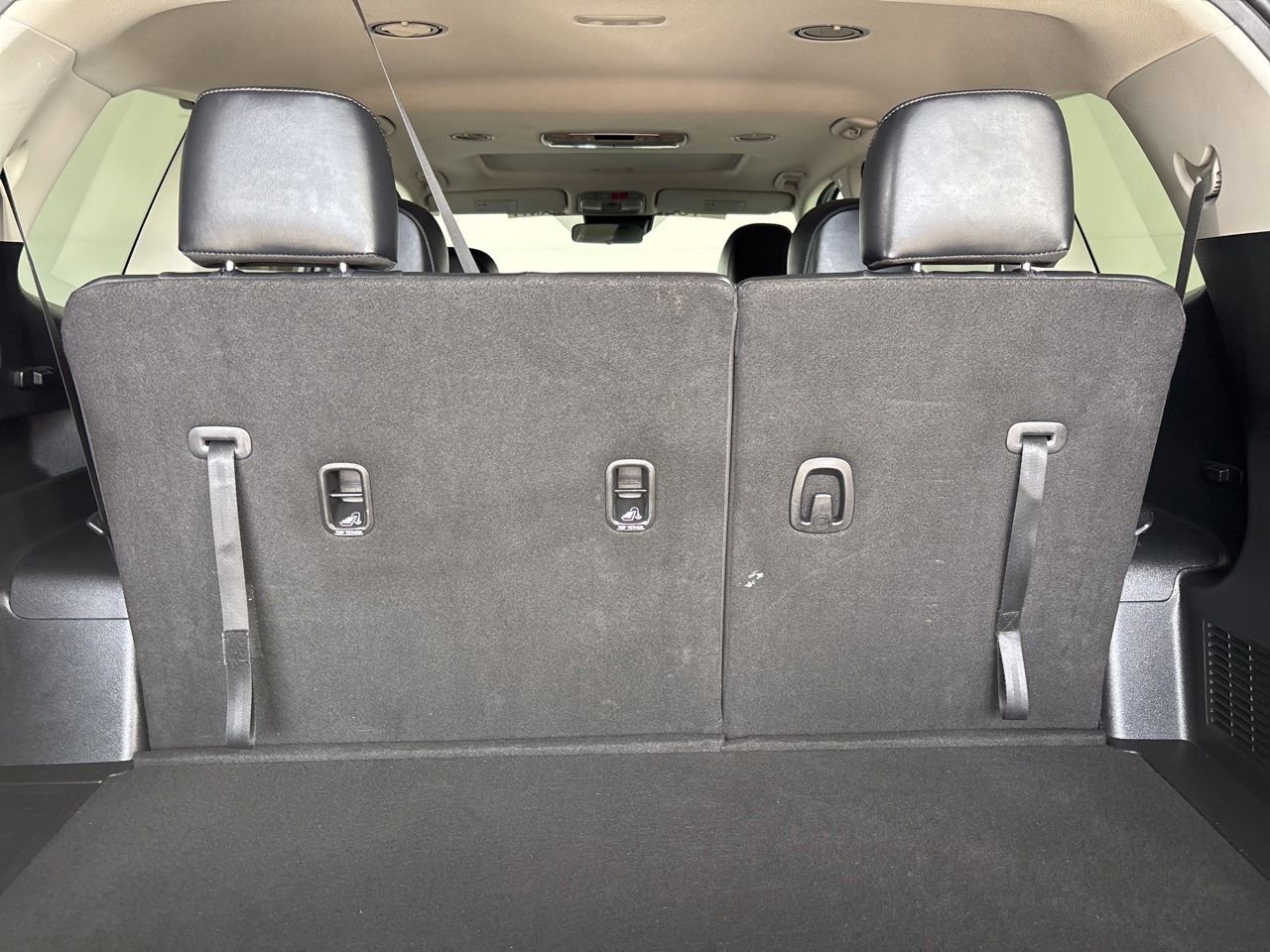 Used 2025 Kia Telluride S image 25