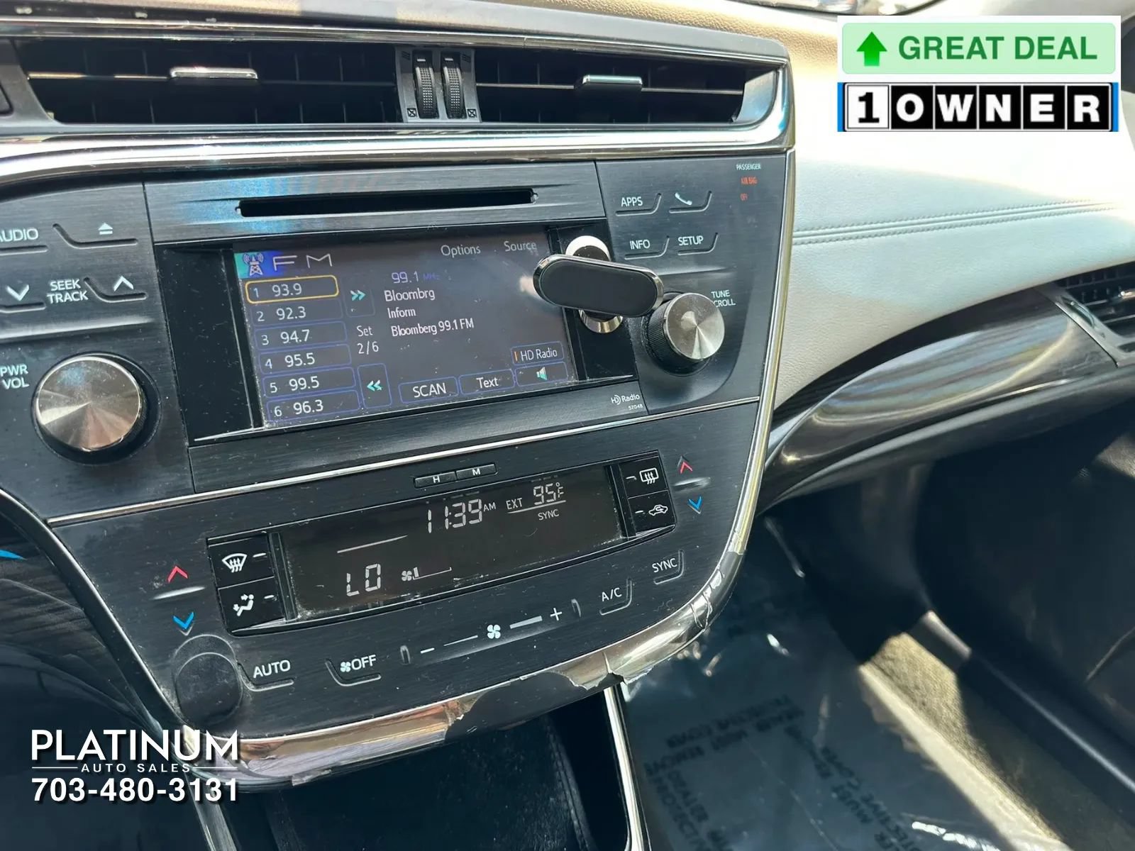 Used 2013 Toyota Avalon XLE Touring FWD image 11