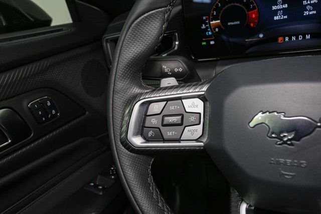 Used 2025 Ford Mustang GT Premium image 31