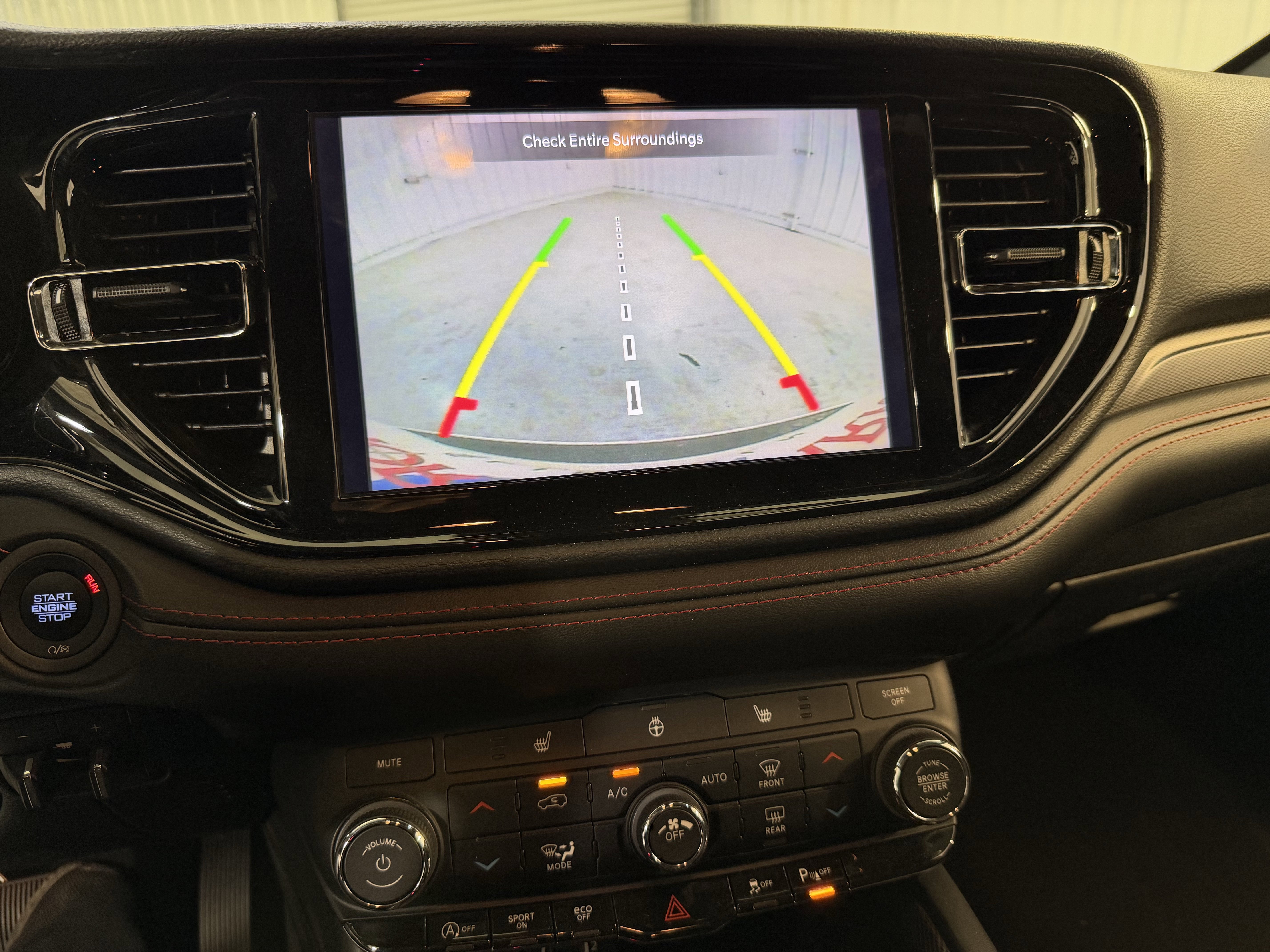 Used 2023 Dodge Durango GT image 19