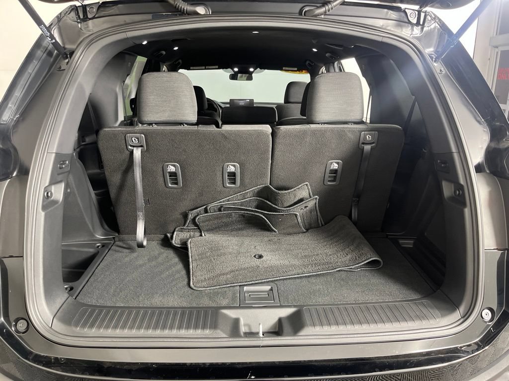 Certified 2025 Honda Pilot Sport image 18