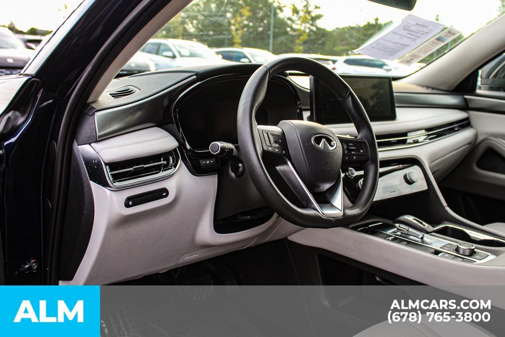 Used 2026 INFINITI QX60 Pure w/ Cargo Package FWD image 22