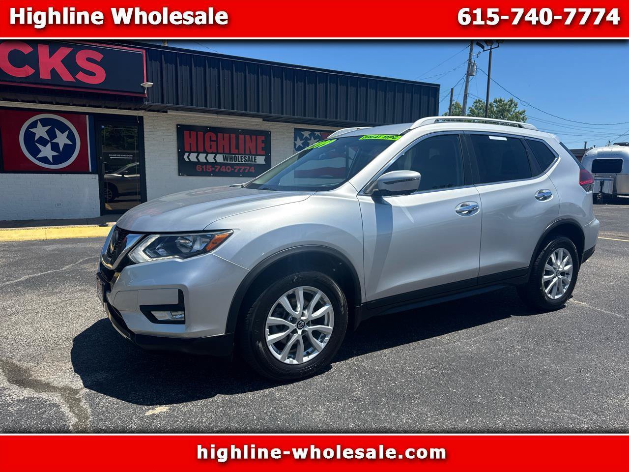 Used 2018 Nissan Rogue SV w/ Premium Package AWD/4WD image 1