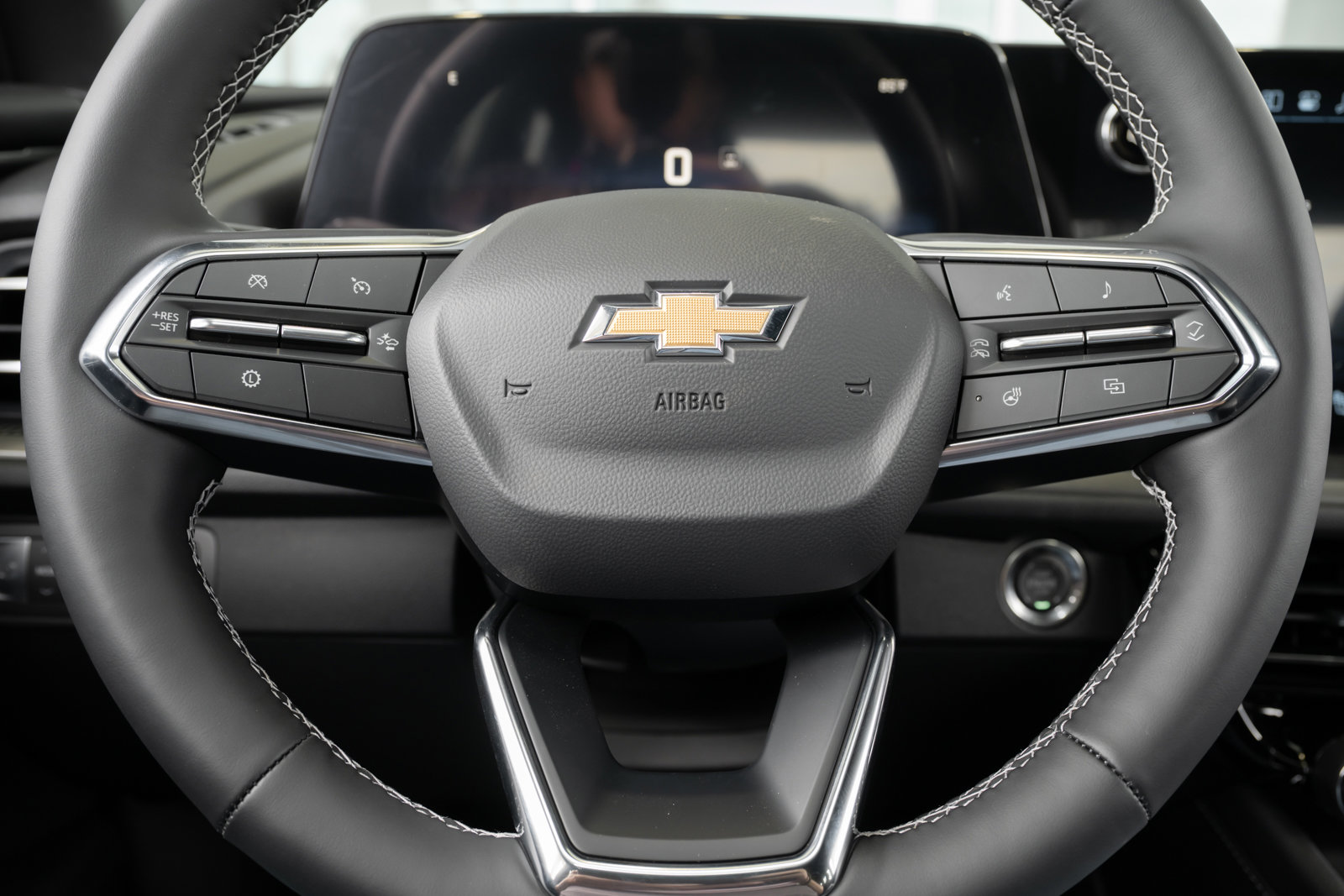 New 2026 Chevrolet Traverse LT w/ LPO, Floor Liner Package image 18