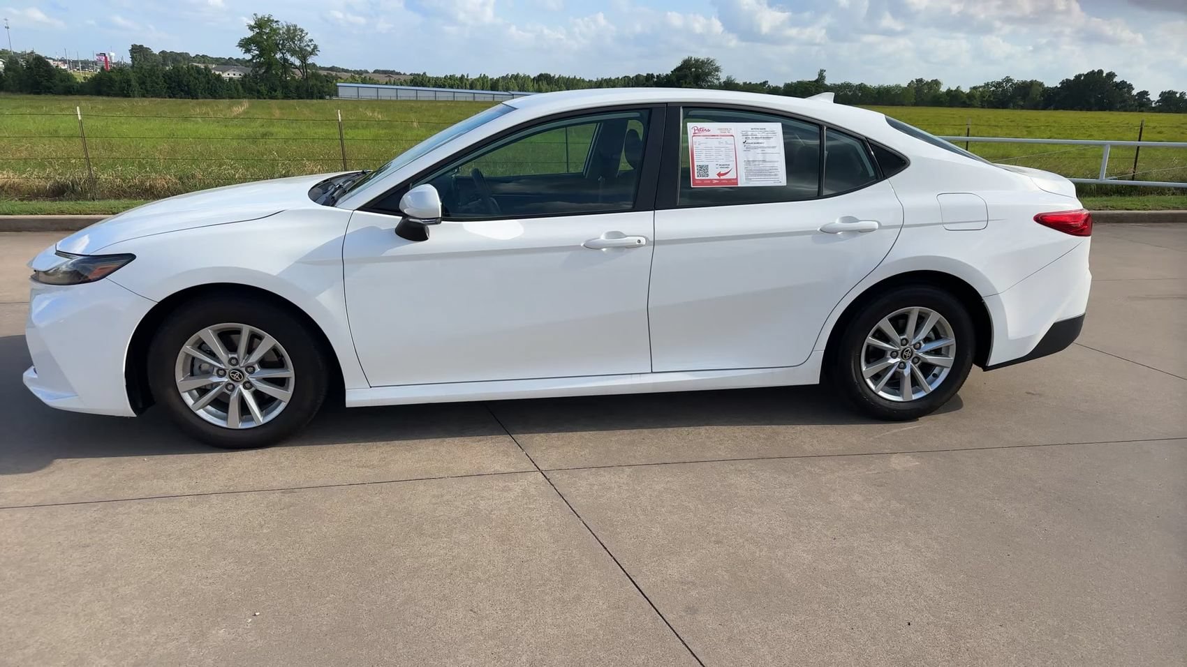 Used 2025 Toyota Camry LE FWD image 6