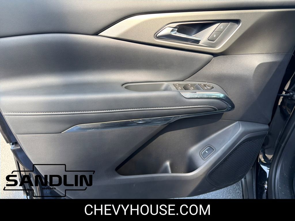 New 2026 Chevrolet Traverse LT image 10