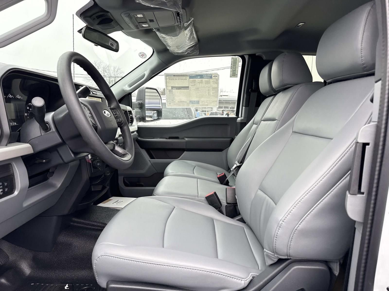 New 2026 Ford F350 4x4 SuperCab DRW Super Duty image 10