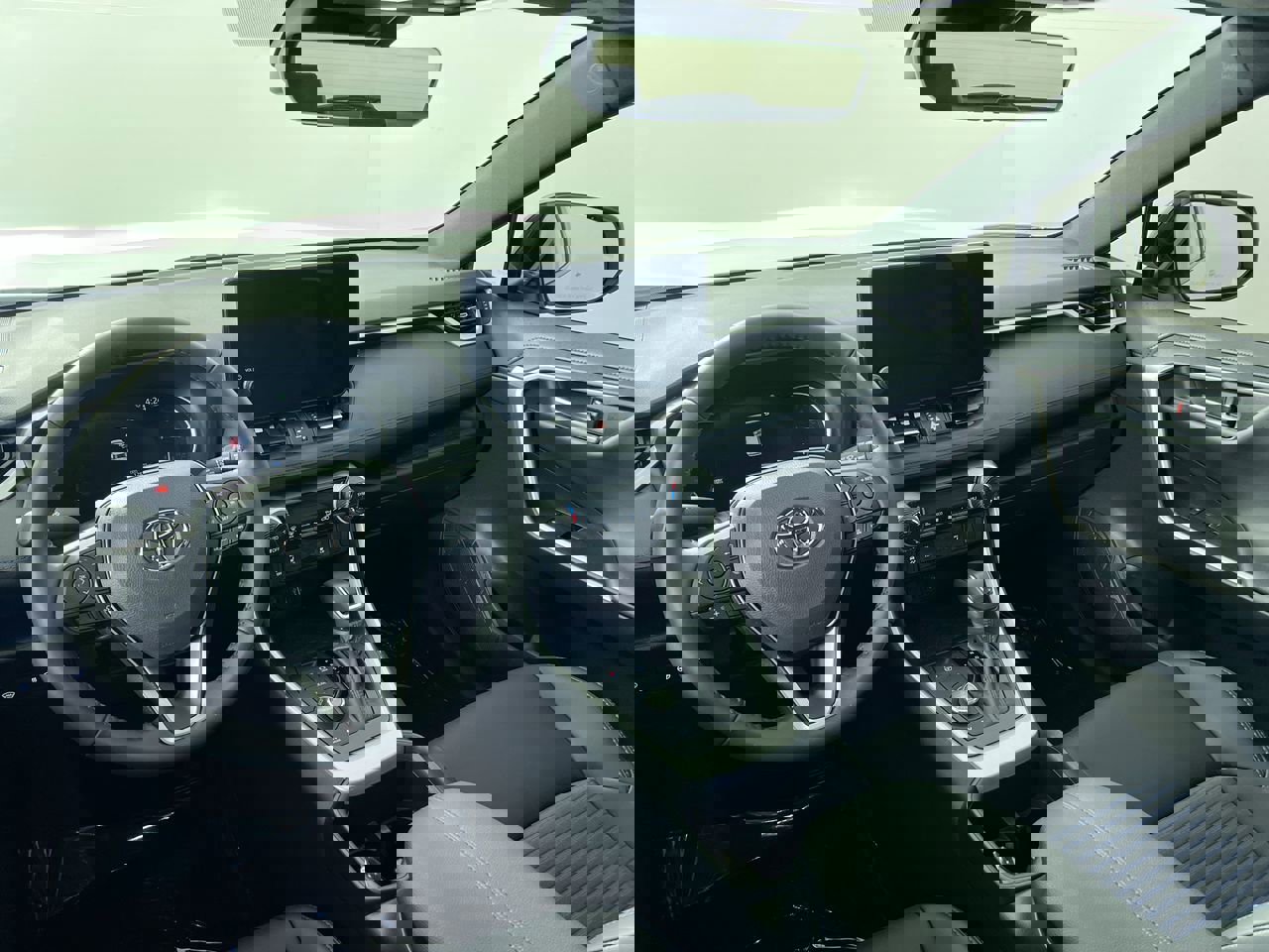 Used 2024 Toyota RAV4 XSE w/ Weather Package image 27