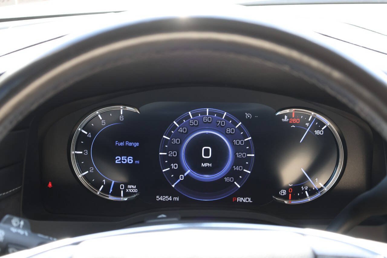 Used 2020 Cadillac Escalade Luxury AWD/4WD image 20