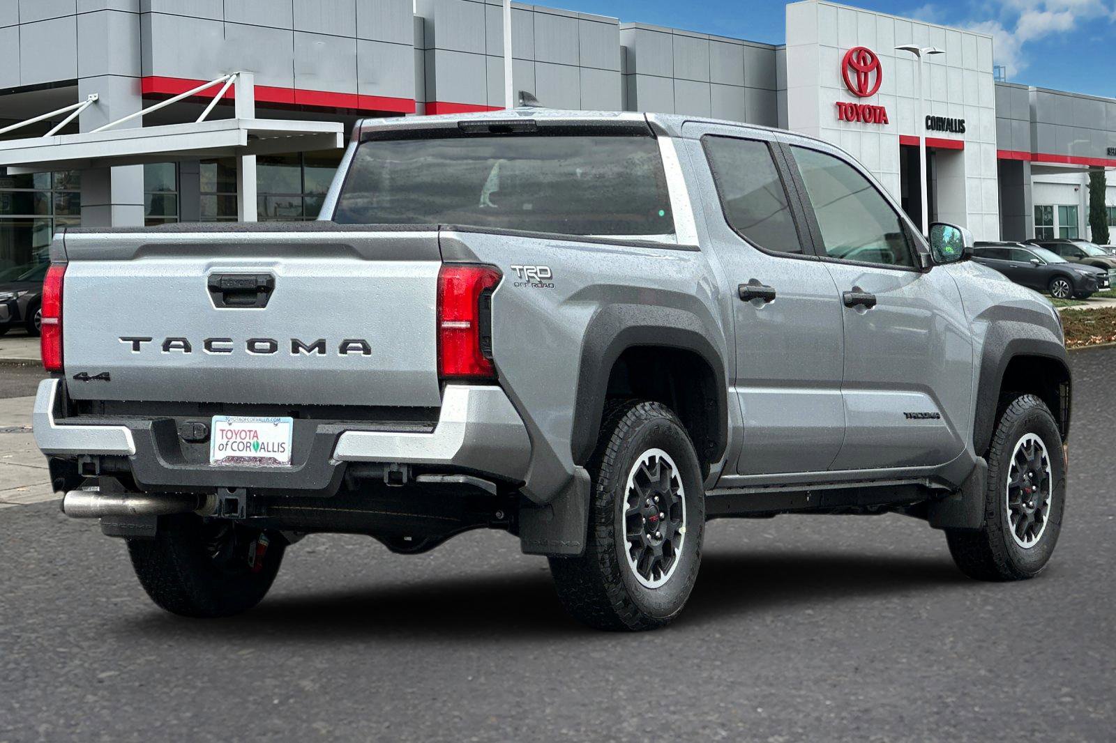 New 2025 Toyota Tacoma TRD Off-Road image 5