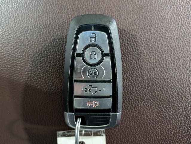 Used 2023 Ford F150 Lariat AWD/4WD image 30