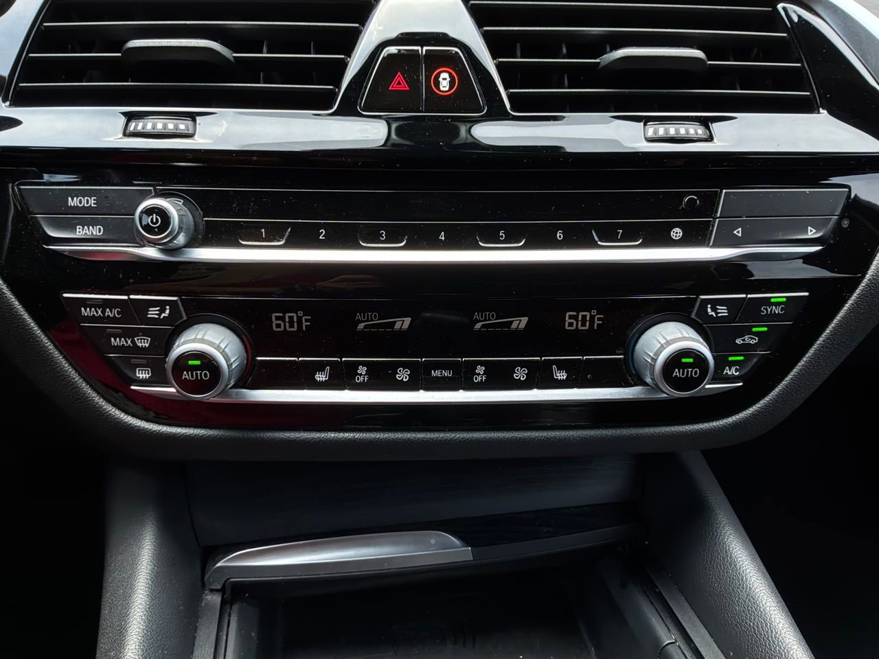 Used 2021 BMW 530i w/ Premium Package RWD image 32