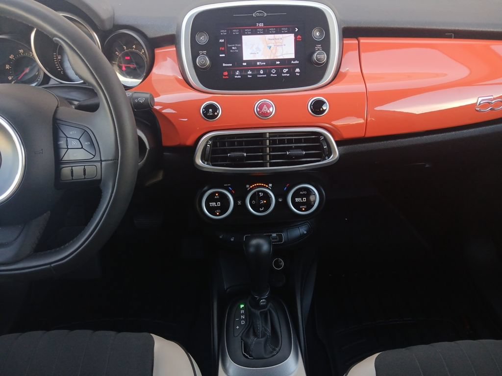 Used 2018 FIAT 500X Lounge w/ Lounge Premium Package (FWD) image 3