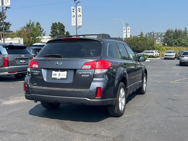 Used 2013 Subaru Outback 2.5i Limited AWD/4WD image 7