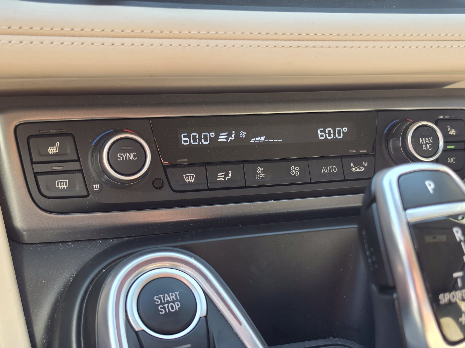 Used 2015 BMW i8 AWD/4WD image 13
