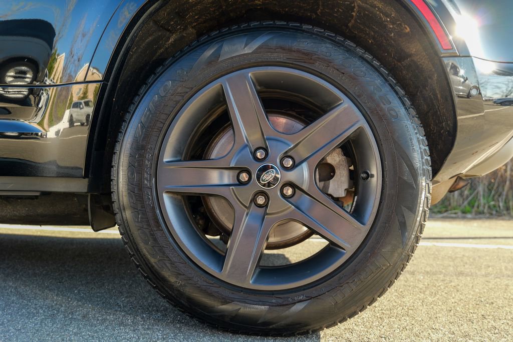 Used 2023 Land Rover Defender 110 X-Dynamic SE AWD/4WD image 14