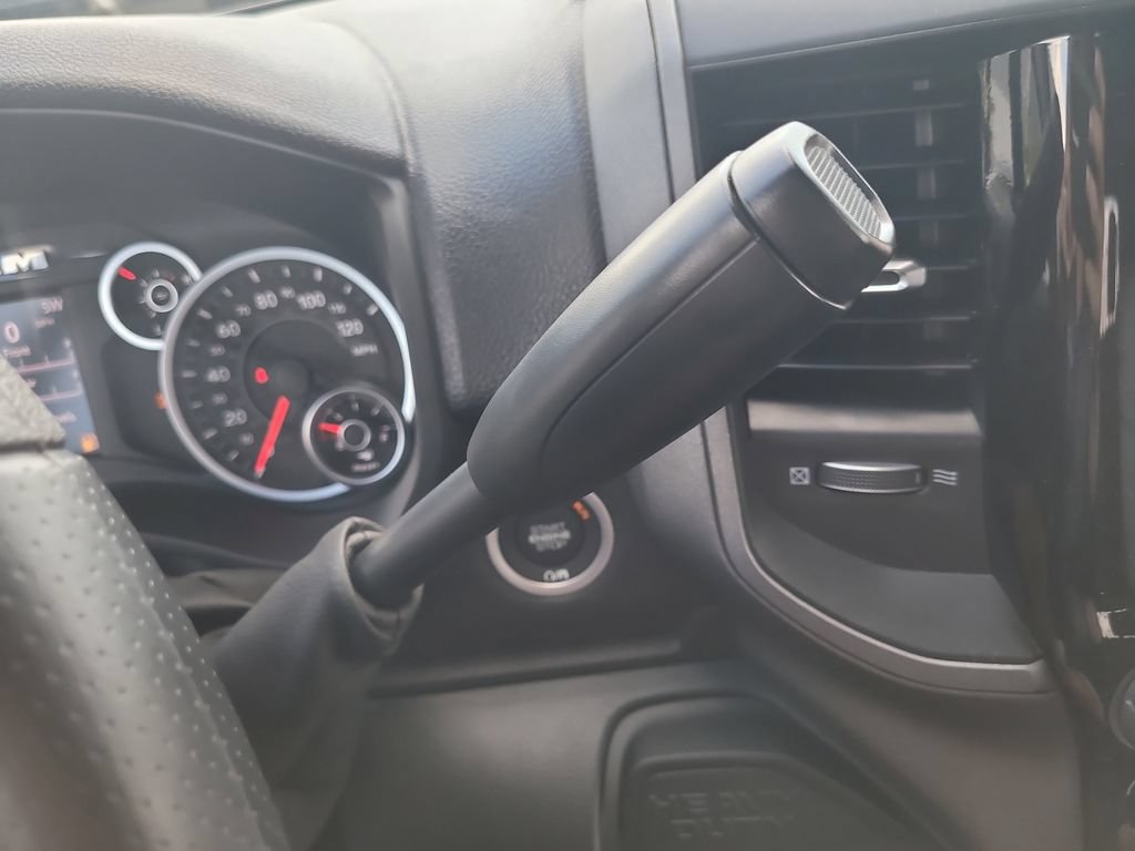 New 2026 RAM 5500 Tradesman AWD/4WD image 33