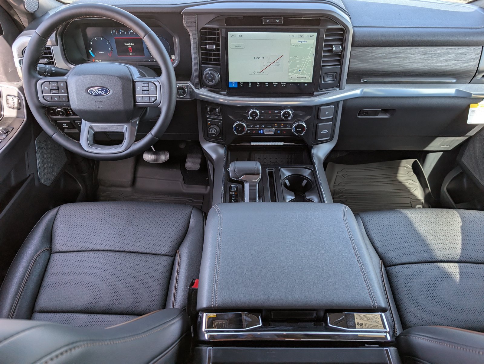 Used 2025 Ford F150 Lariat w/ Equipment Group 502A High AWD/4WD image 11