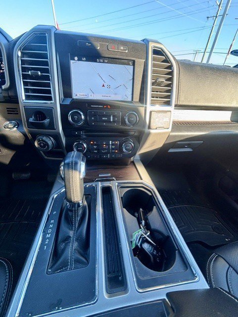 Used 2016 Ford F150 Lariat w/ Equipment Group 501A Mid RWD image 9