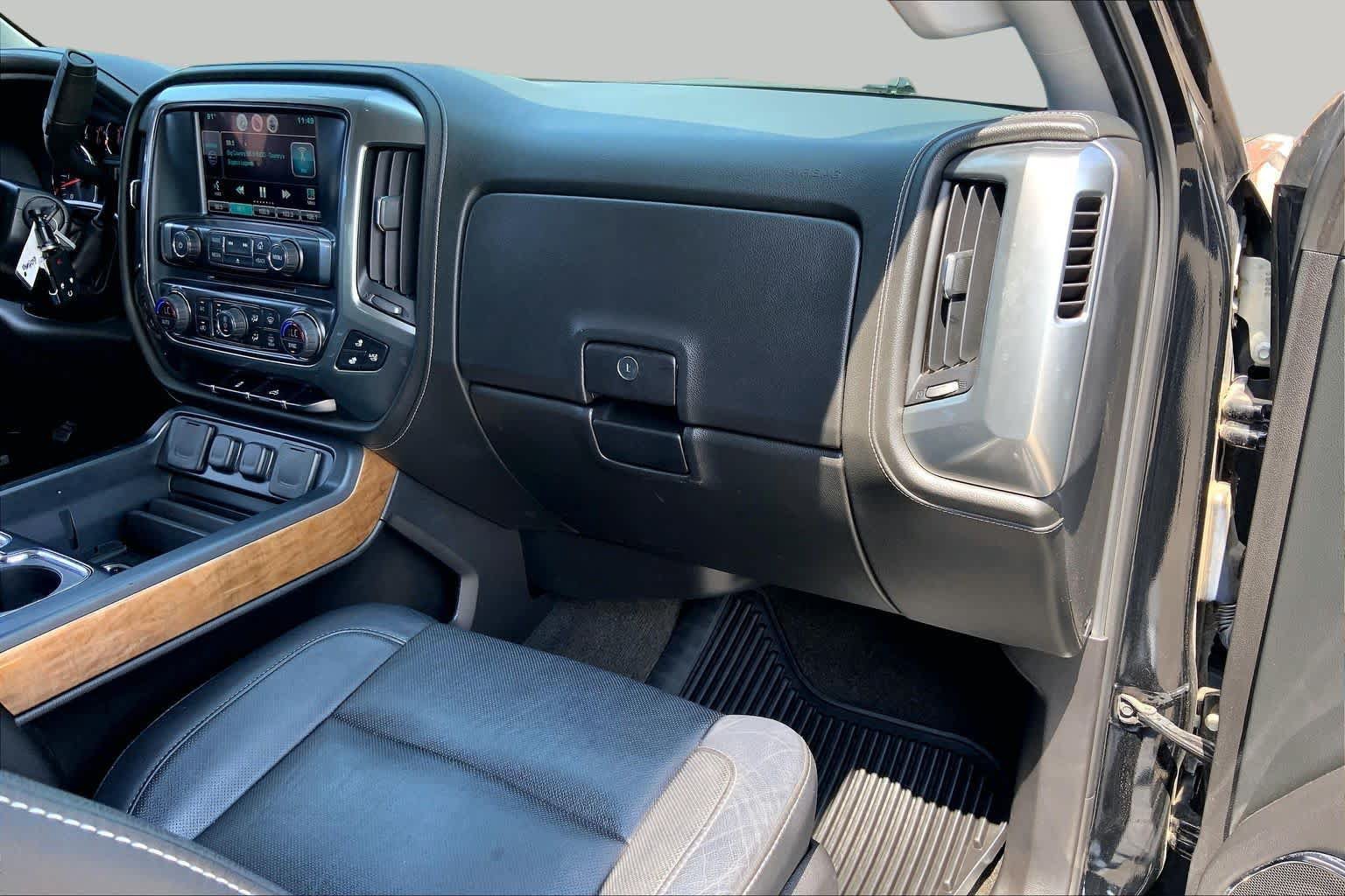 Used 2015 Chevrolet Silverado 1500 LTZ w/ Max Trailering Package AWD/4WD image 19