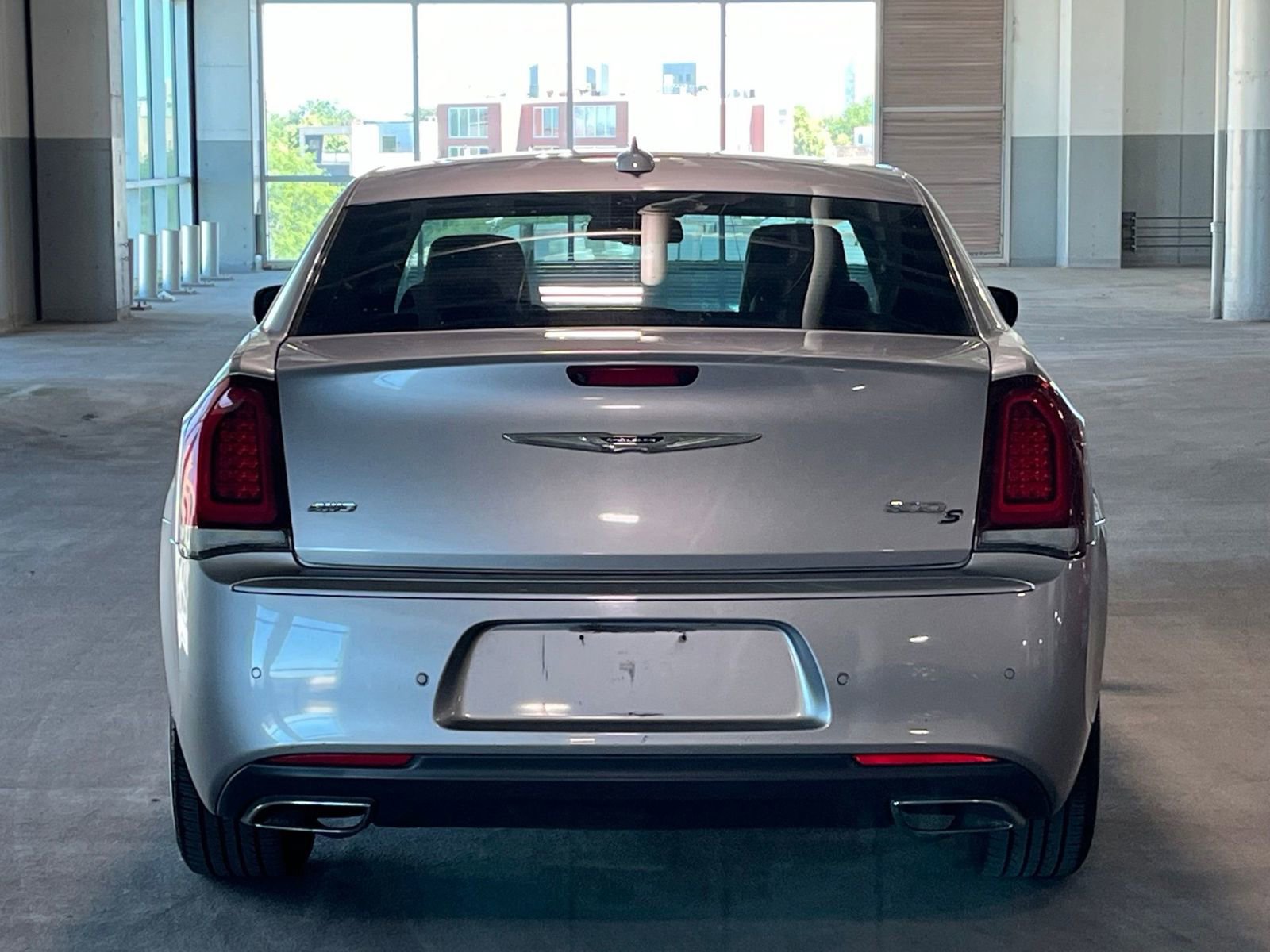Used 2016 Chrysler 300 S w/ 300S Premium Group AWD/4WD image 9