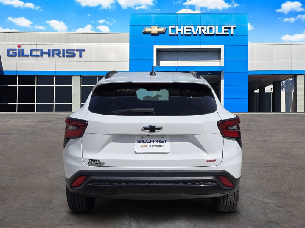New 2026 Chevrolet Trax RS w/ Sunroof Package FWD image 7