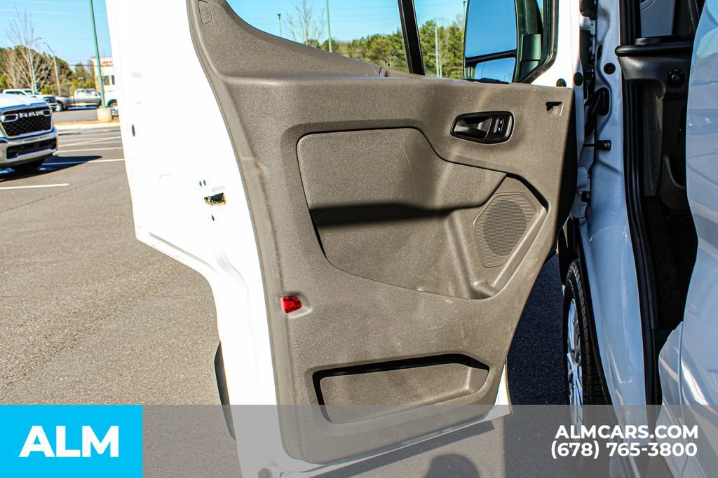 Used 2024 Ford Transit 350 XLT image 34