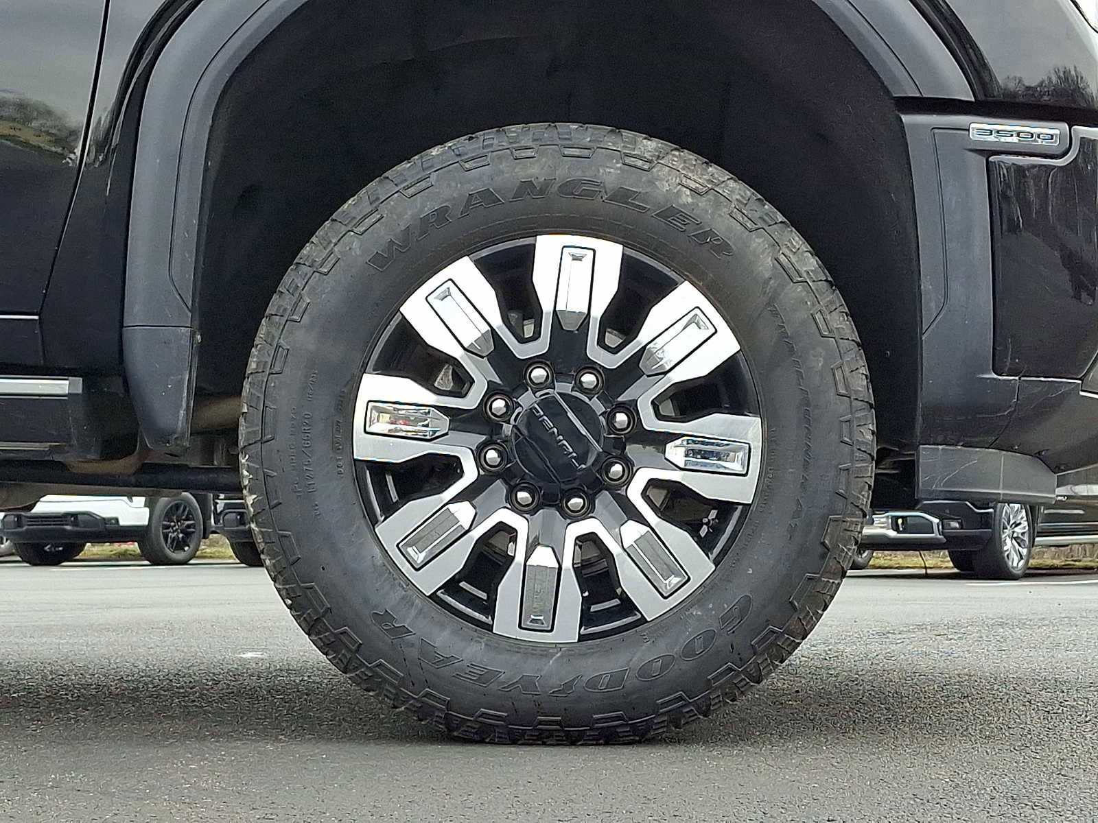 Certified 2024 GMC Sierra 3500 Denali w/ Denali Reserve Package image 8