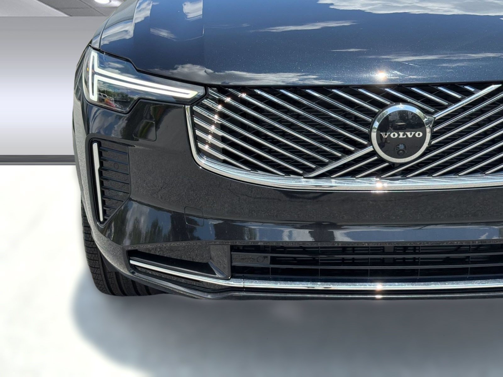 New 2026 Volvo XC90 B6 Ultra w/ Protection Package AWD/4WD image 29