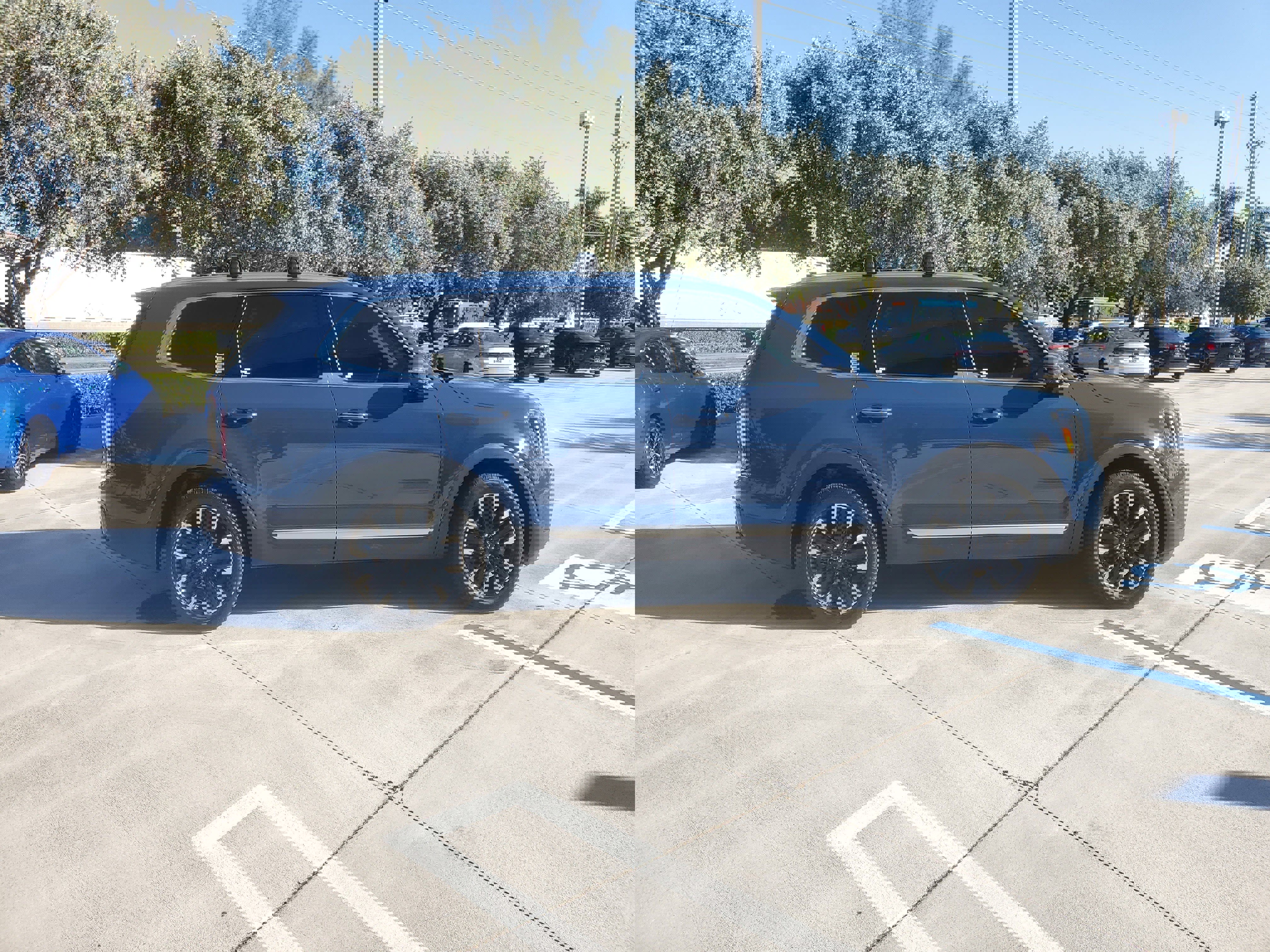 Used 2023 Kia Telluride SX image 11