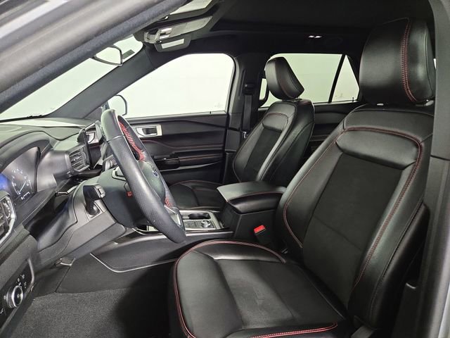 Used 2023 Ford Explorer ST-Line w/ Class IV Trailer Tow Package image 14