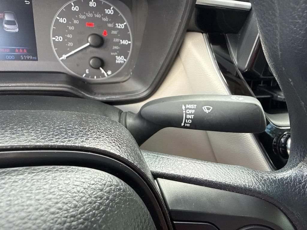 Used 2025 Toyota Corolla LE FWD image 32