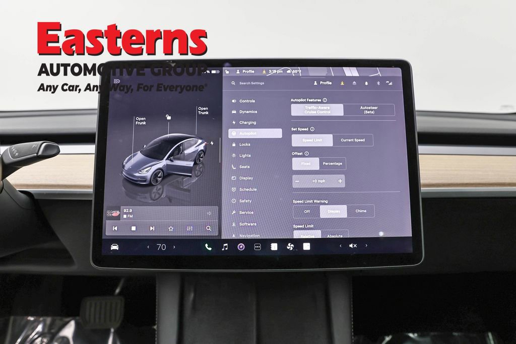 Used 2023 Tesla Model 3 Standard Range image 12