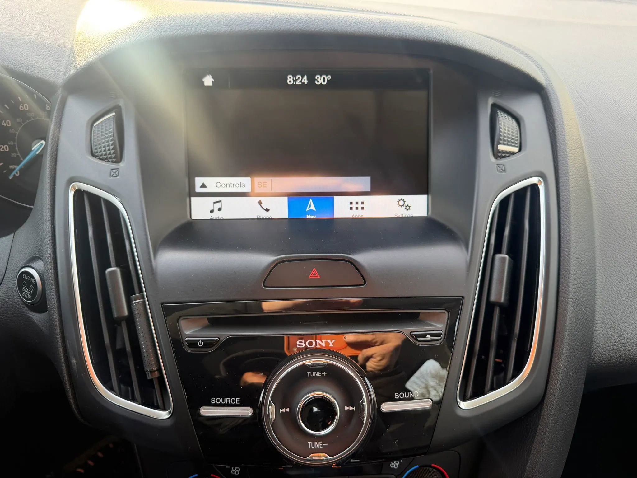 Used 2017 Ford Focus Titanium image 19