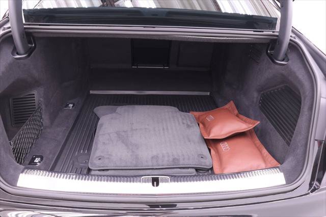 Certified 2024 Audi S8 4.0T image 24