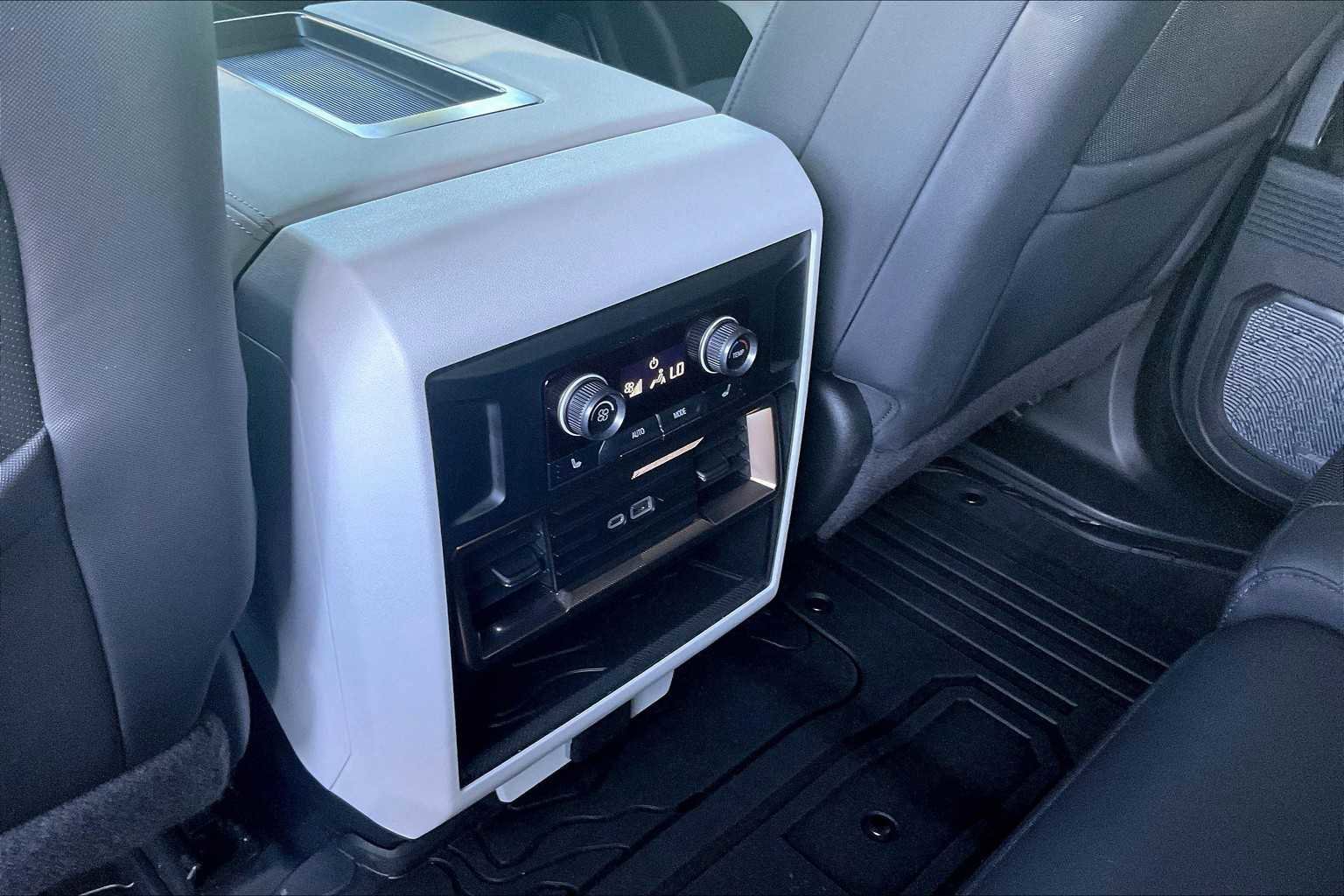 Used 2025 GMC Hummer EV 2X image 38