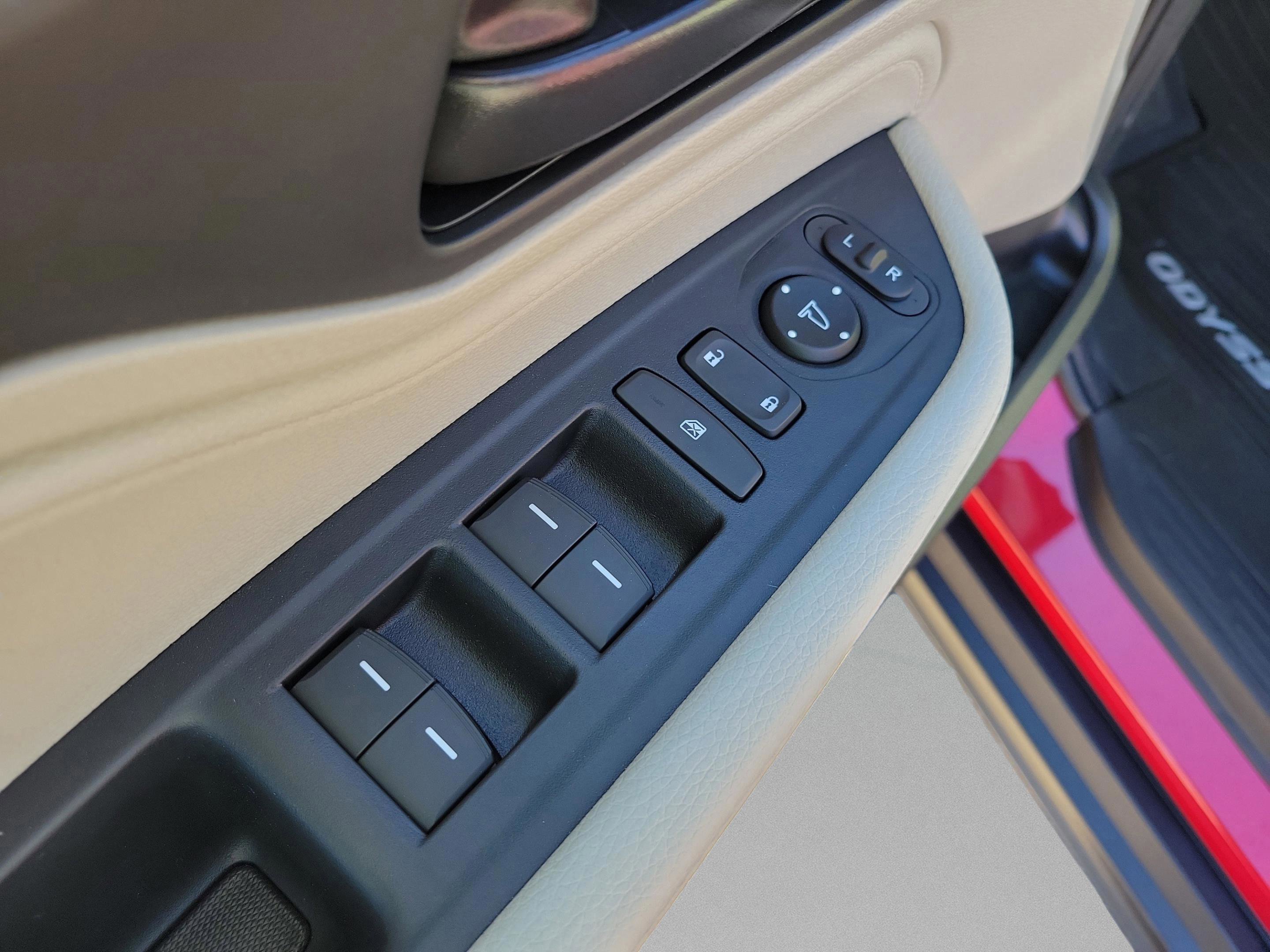 New 2026 Honda Odyssey EX-L image 7