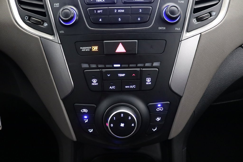 Used 2015 Hyundai Santa Fe Sport AWD/4WD image 21