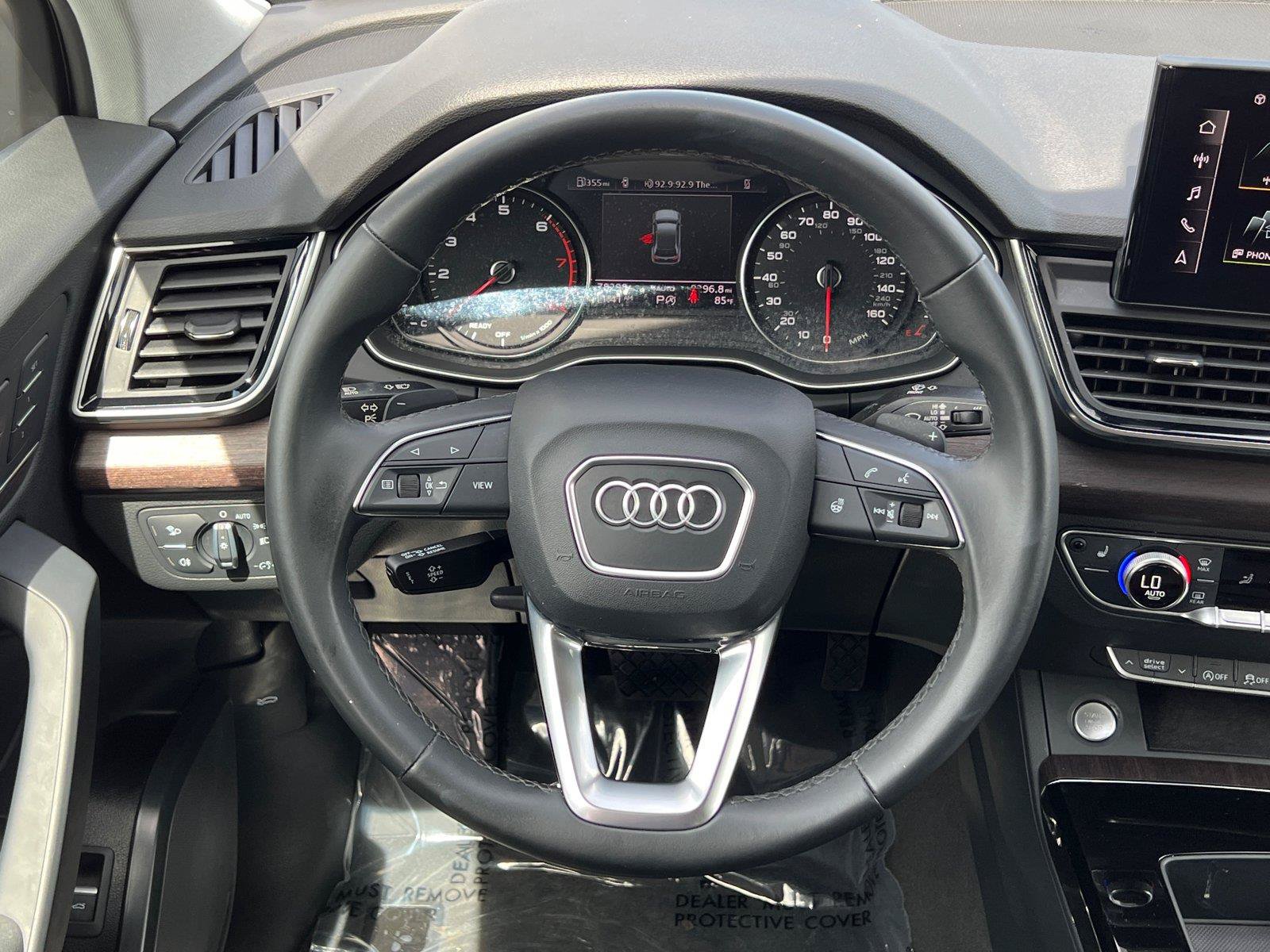 Used 2022 Audi Q5 2.0T Premium AWD/4WD image 24