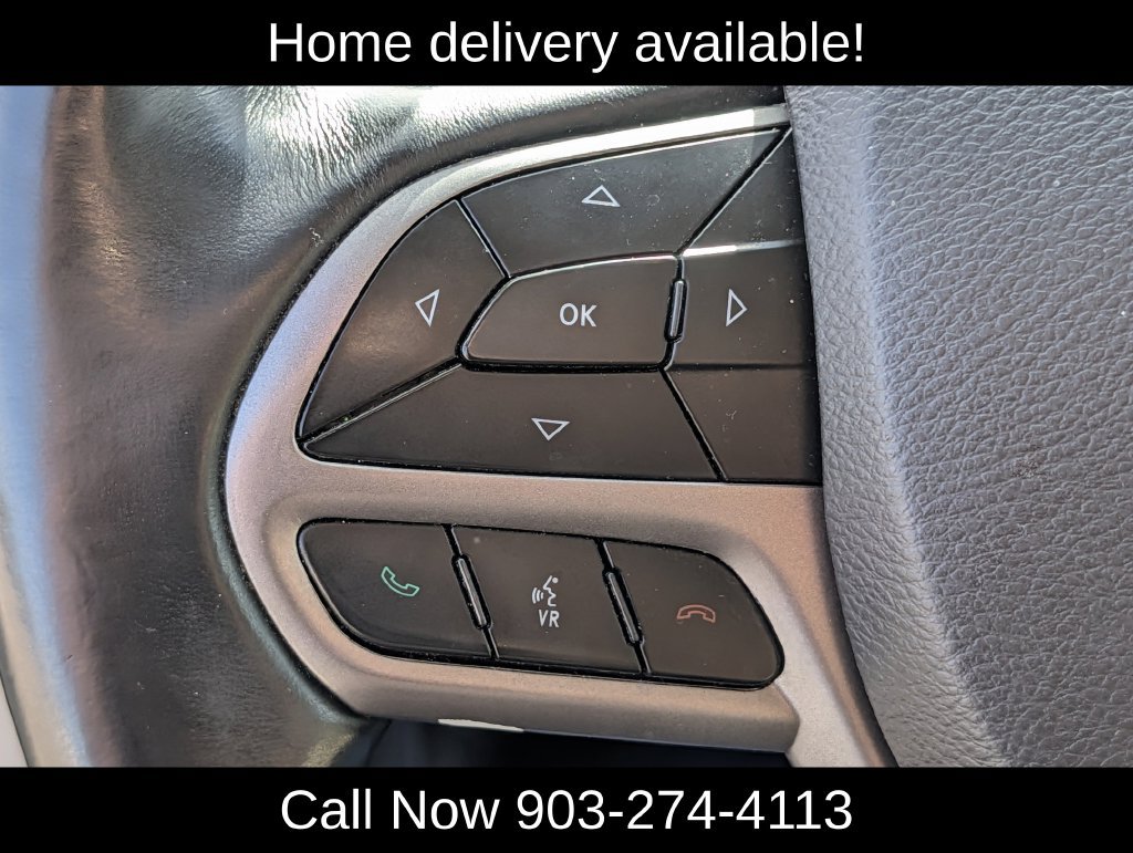 Used 2019 Jeep Cherokee Latitude w/ Cold Weather Group FWD image 21