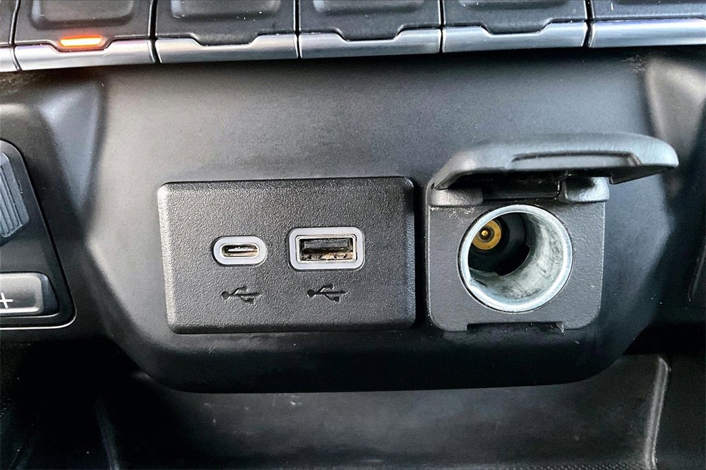 Used 2023 Chevrolet Silverado 3500 LT w/ Texas Edition image 16