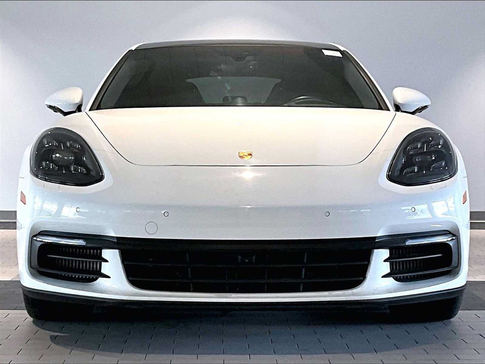 Used 2020 Porsche Panamera 4 AWD/4WD image 14