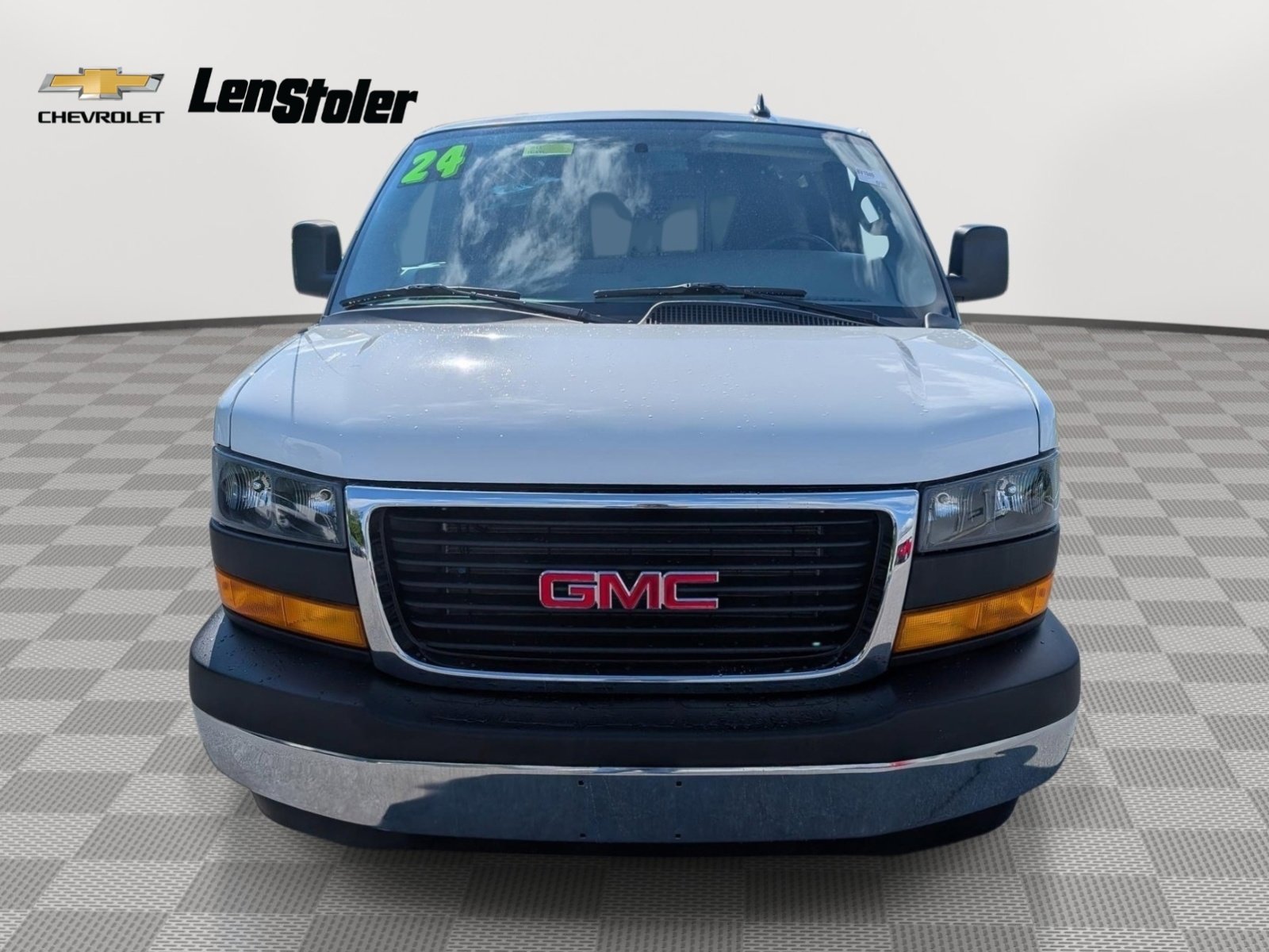Used 2024 GMC Savana 2500 w/ Driver Convenience Package RWD image 8