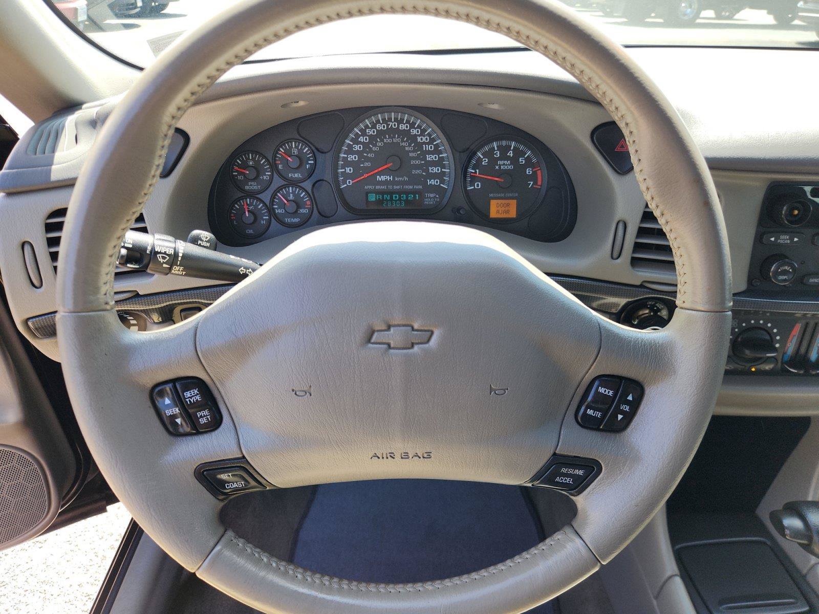 Used 2004 Chevrolet Impala SS w/ Preferred Equipment Group FWD image 20