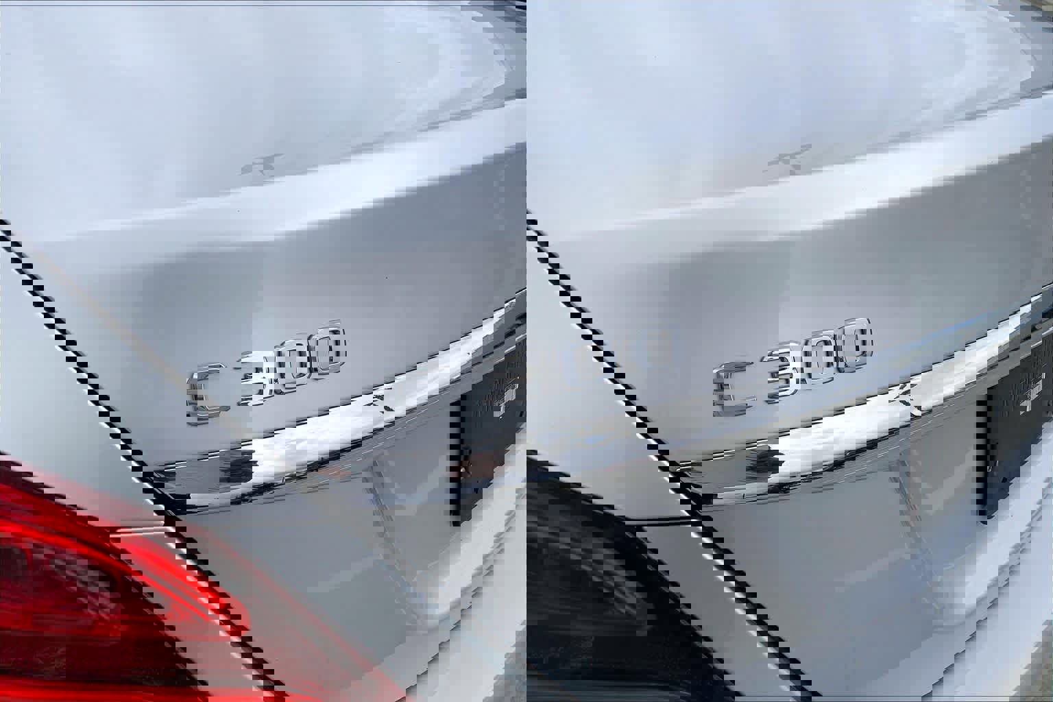 Used 2015 Mercedes-Benz C 300 Sedan image 29